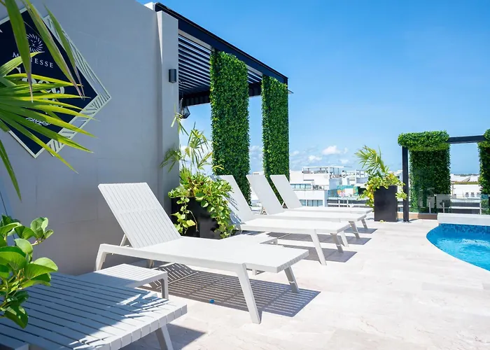 Menesse Coco 104 * Playa del Carmen